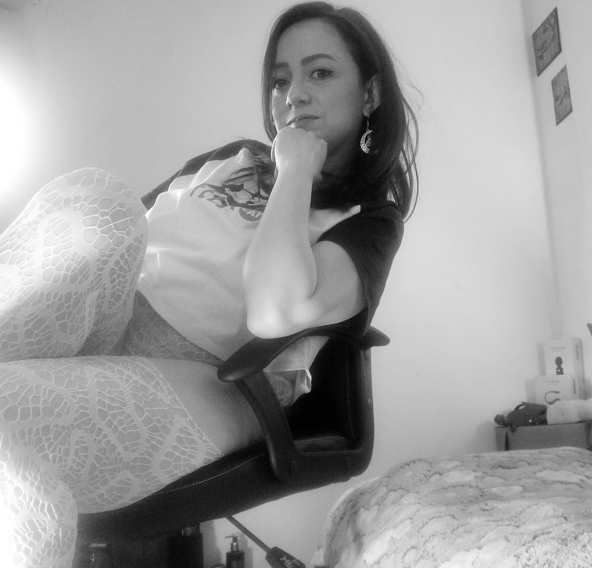 XXX Porn Photo of Nude Katicalatinmilf 21