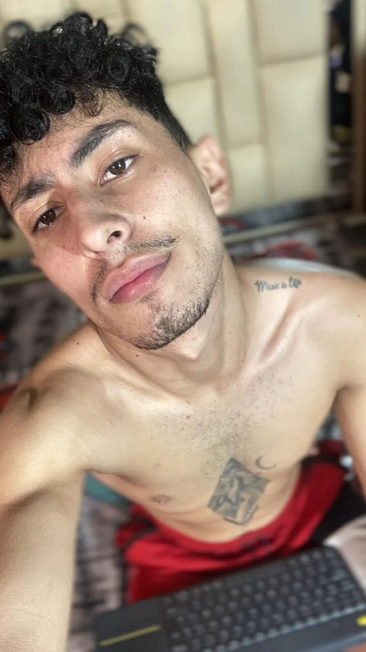 XXX Porn Photo of Nude Piggy_Eddy 5