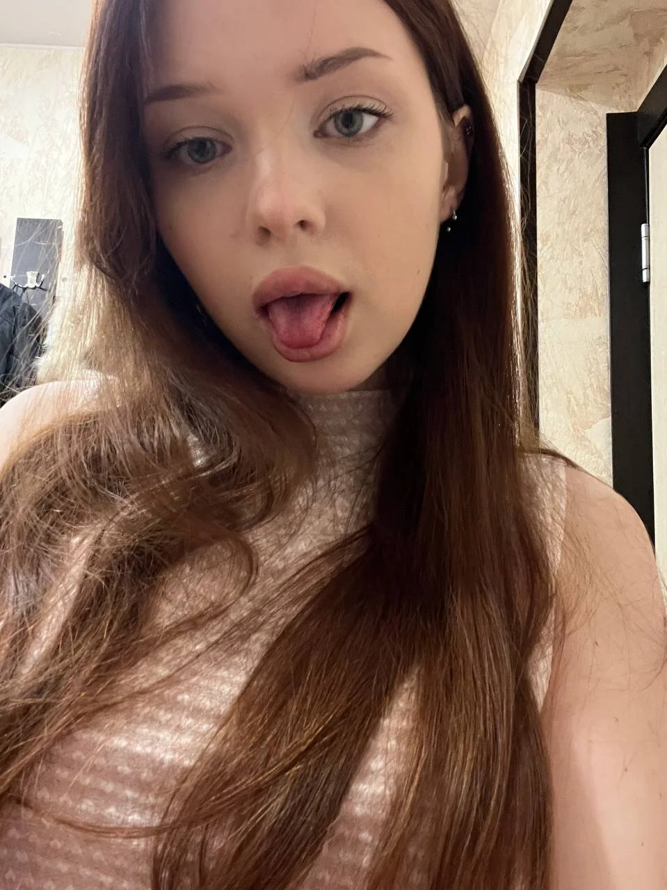XXX Porn Photo of Nude LesleyHornby 1