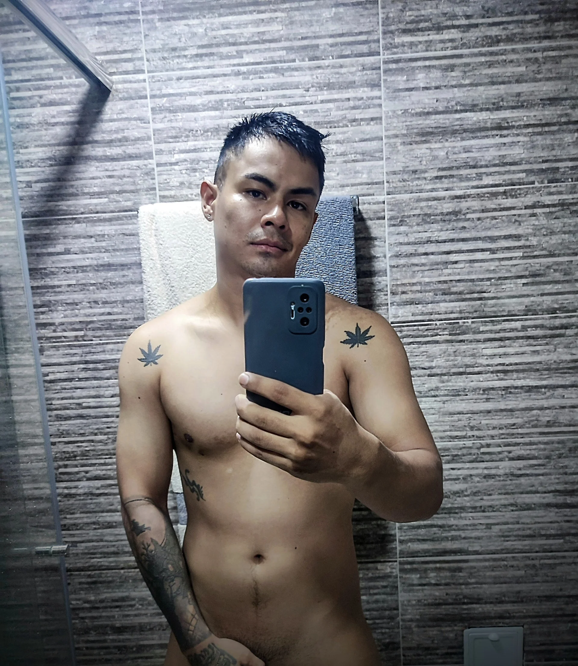 XXX Porn Photo of Nude lonelydick2002 16