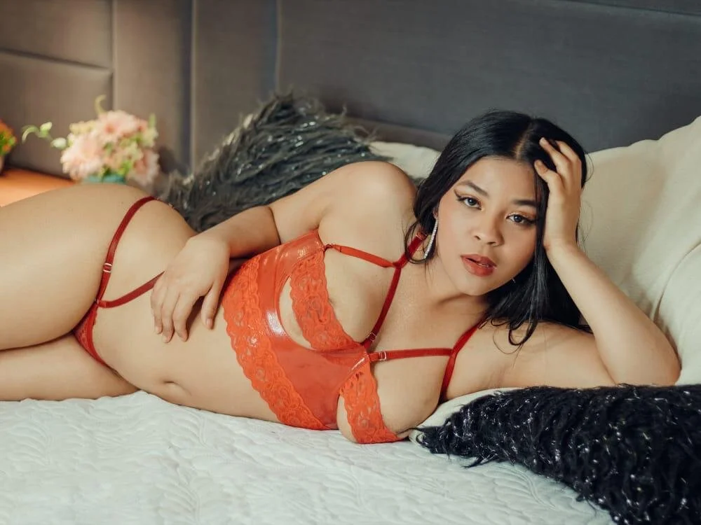 XXX Porn Photo of Nude LizzyPonce 2