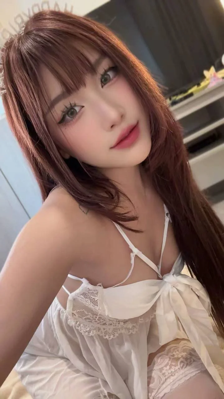 XXX Porn Photo of Nude itsjoy_universex 7
