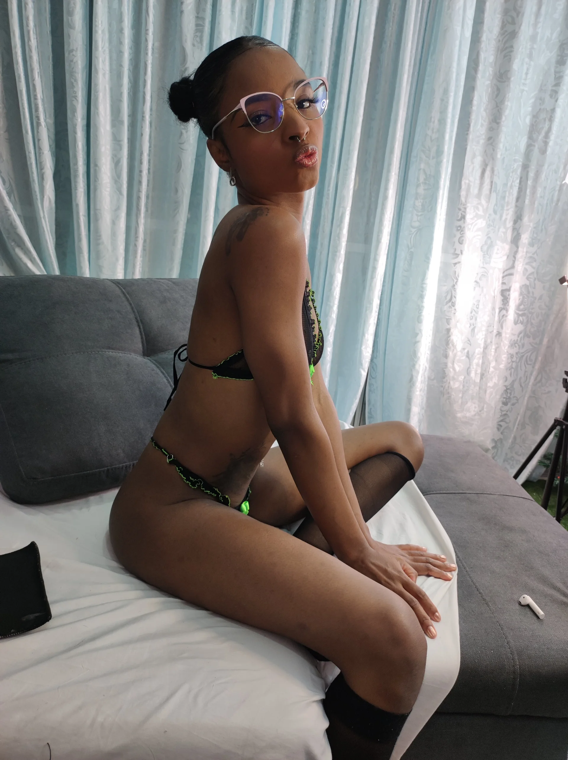 XXX Porn Photo of Nude alikahouston4 38