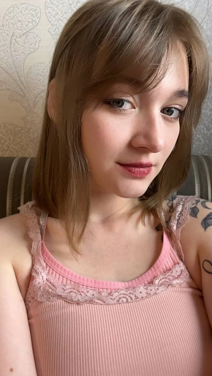 XXX Porn Photo of Nude Mirrrra1 6