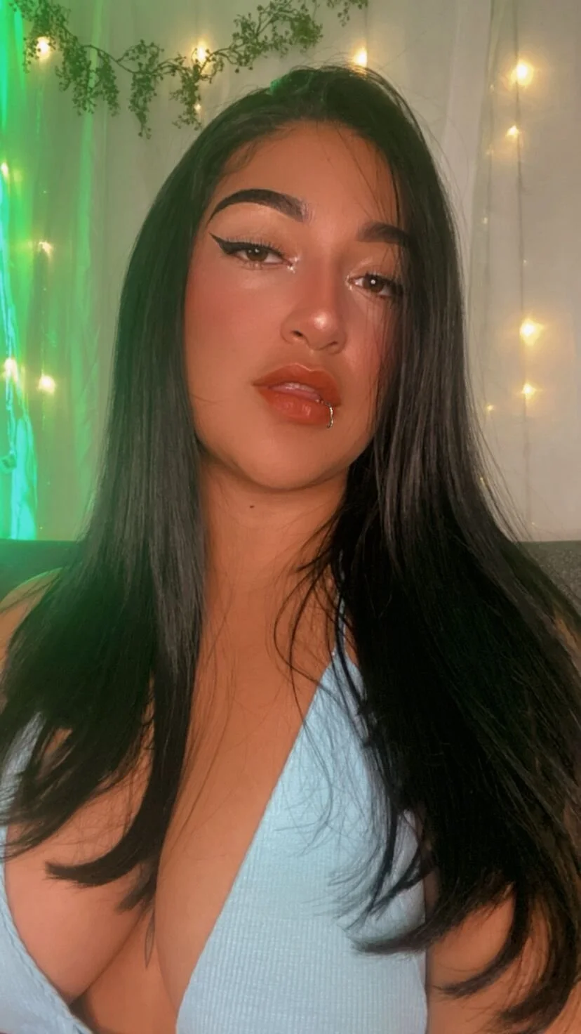XXX Porn Photo of Nude VanneGoddess 10