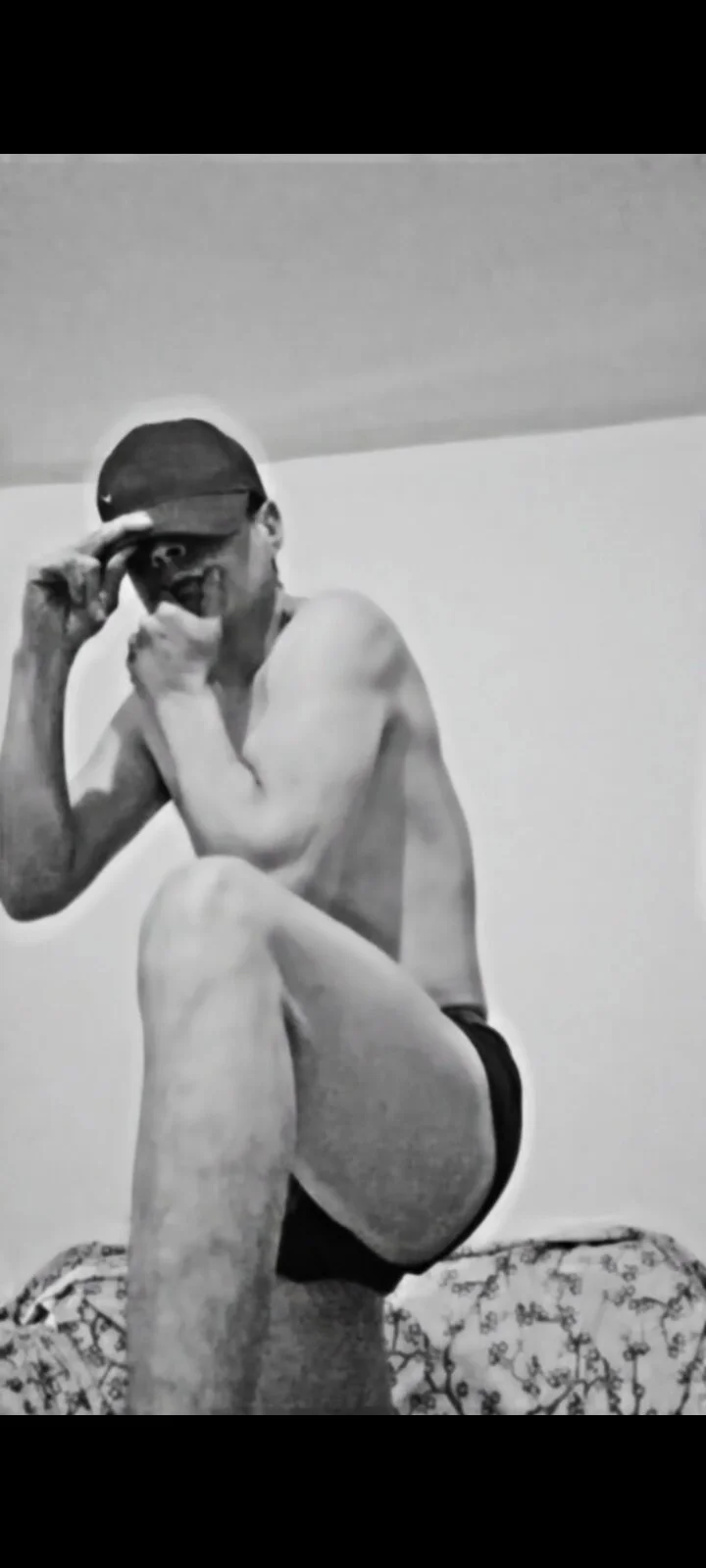 XXX Porn Photo of Nude Masturbandnos 4