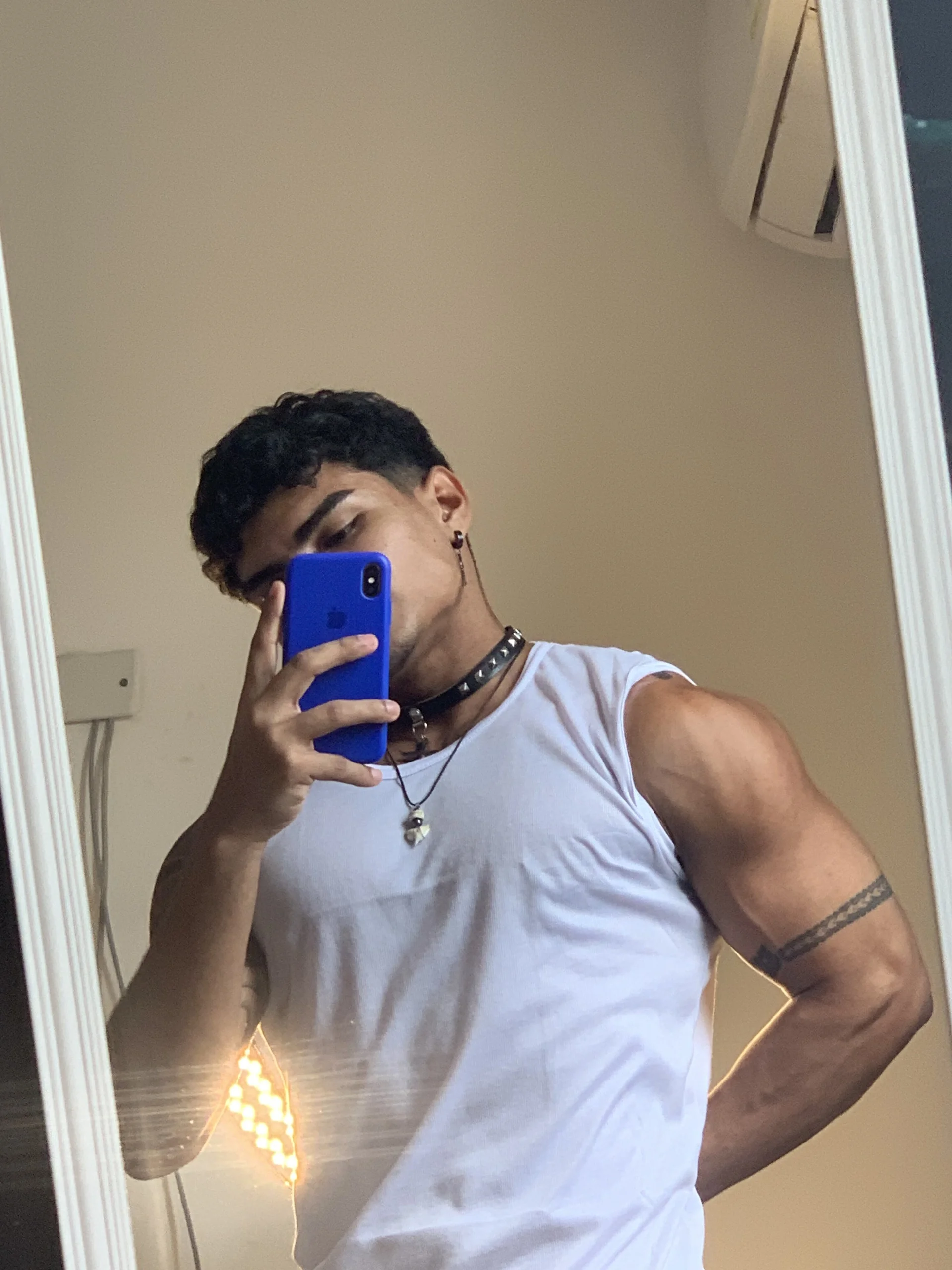 XXX Porn Photo of Nude Young_laroi 17