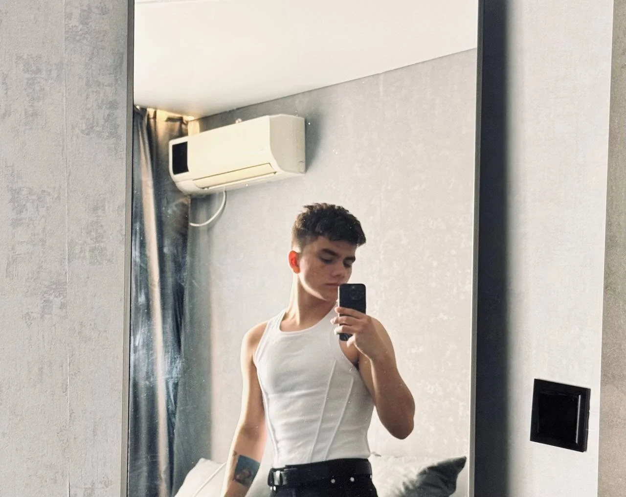 XXX Porn Photo of Nude MaxWoolf 3