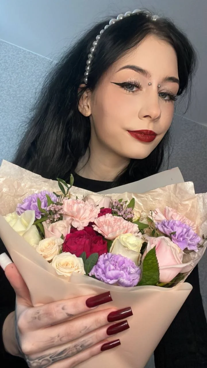 XXX Porn Photo of Nude frau_bastet 2