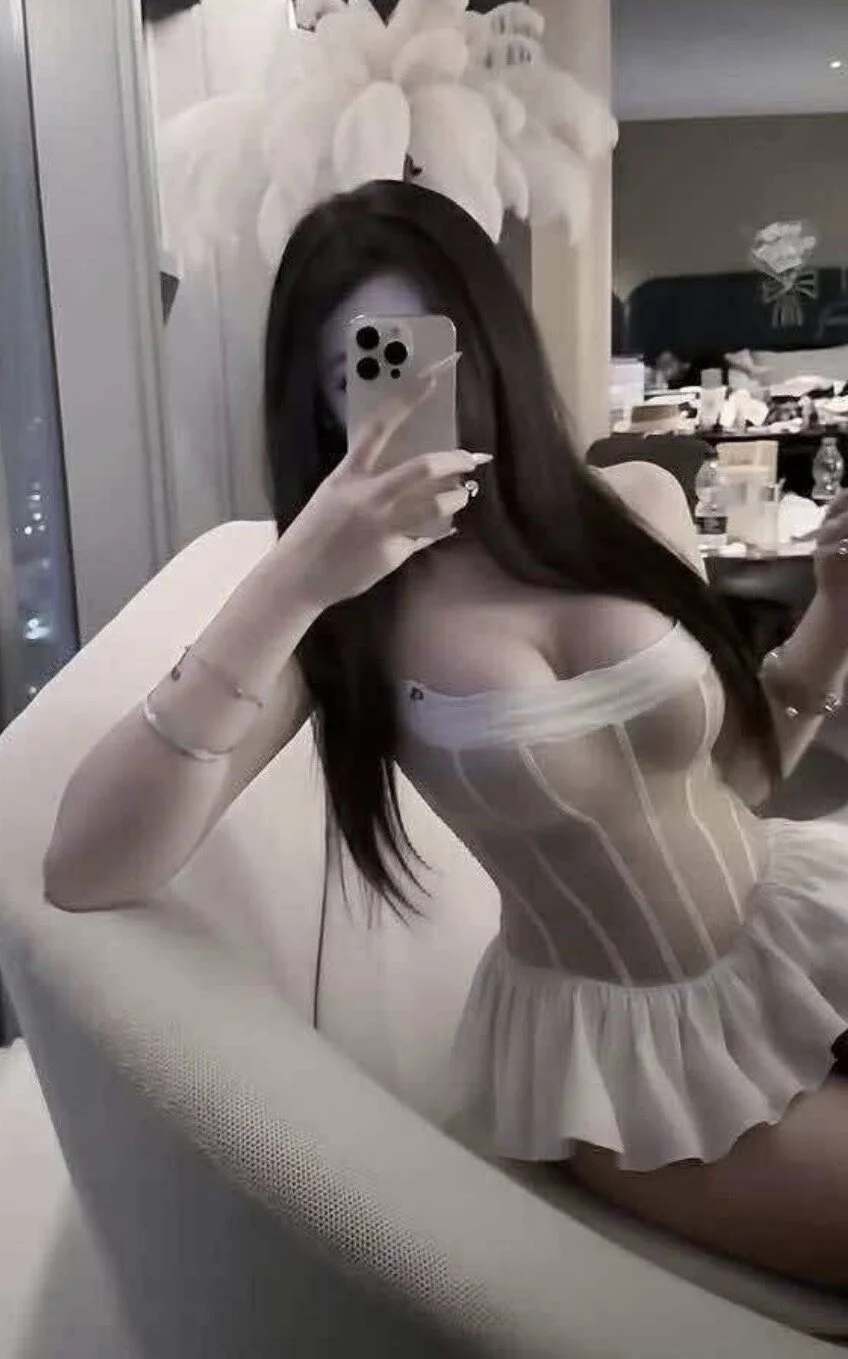 XXX Porn Photo of Nude Rosabellao 1
