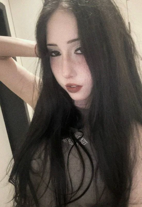 XXX Porn Photo of Nude KiokiMe 2
