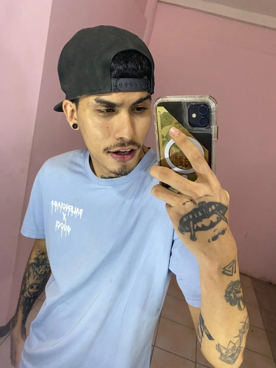 XXX Porn Photo of Nude Elioth_Santy24 18