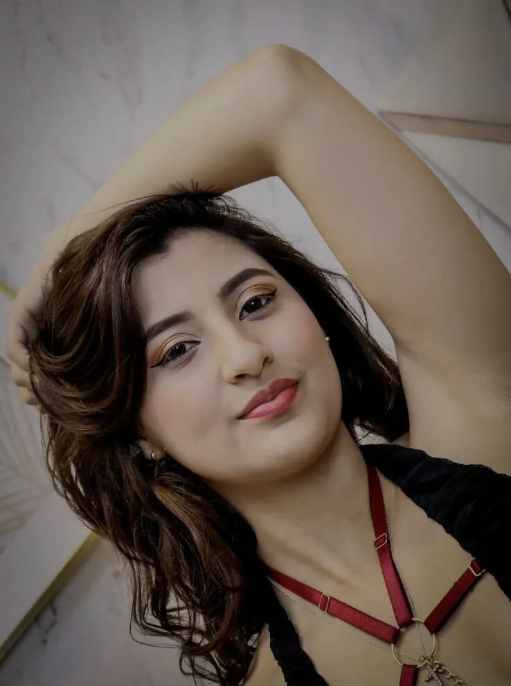 XXX Porn Photo of Nude ZoeHills 11