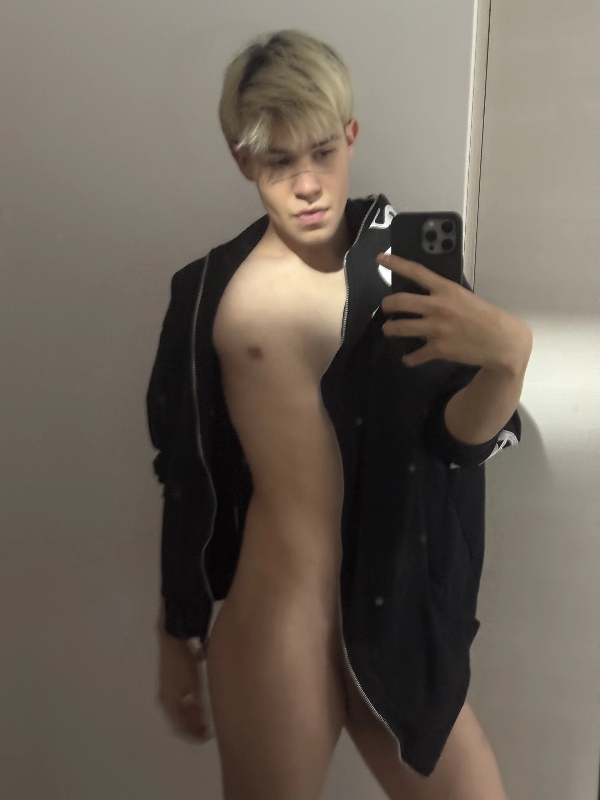 XXX Porn Photo of Nude Valentine_night 1
