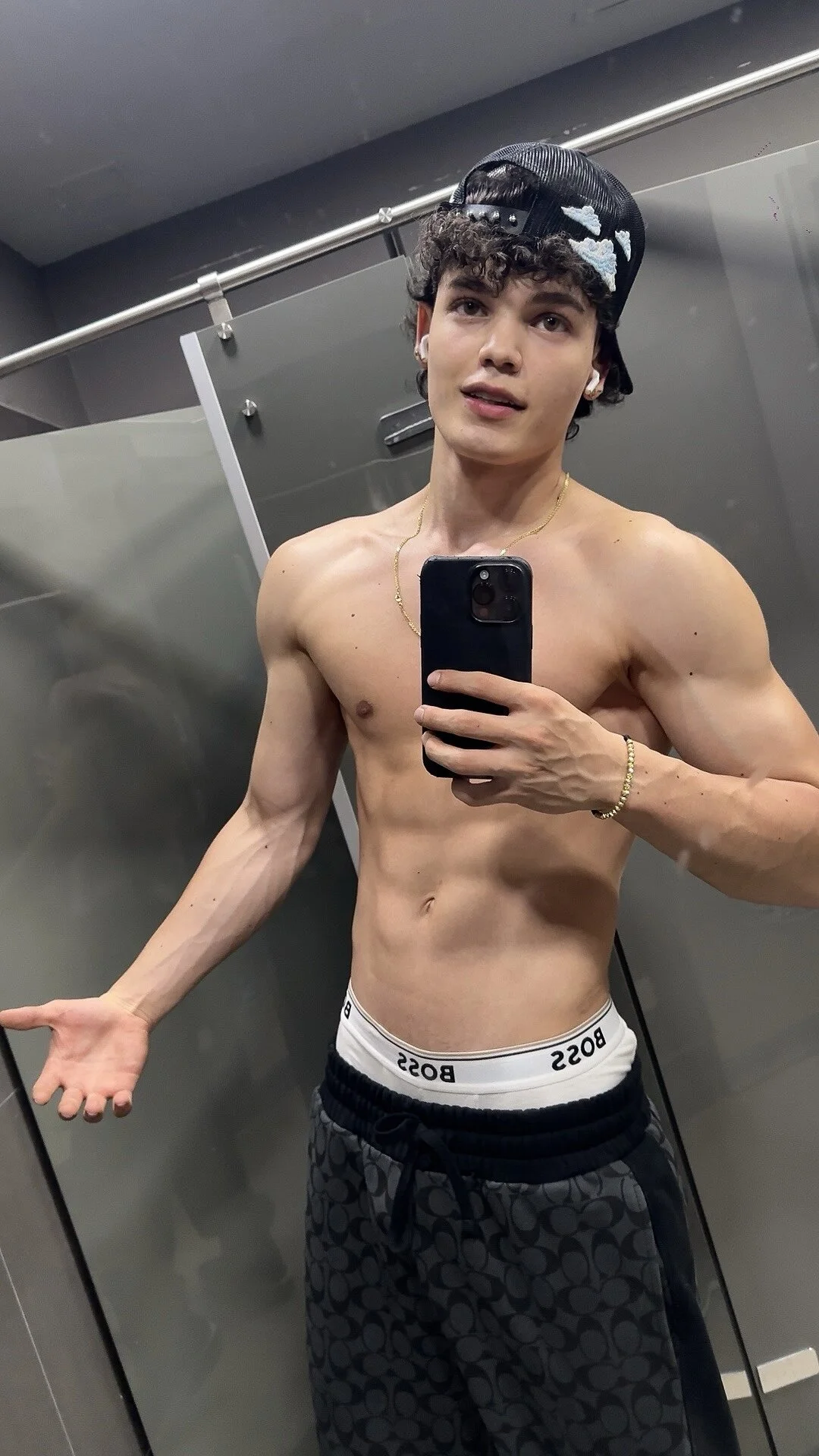 XXX Porn Photo of Nude Max_cortes1 38