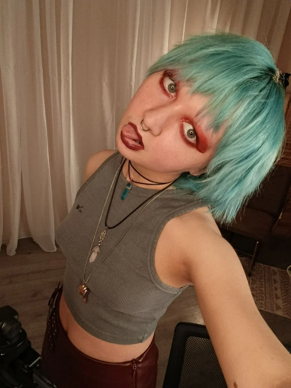 XXX Porn Photo of Nude powderofgun 109