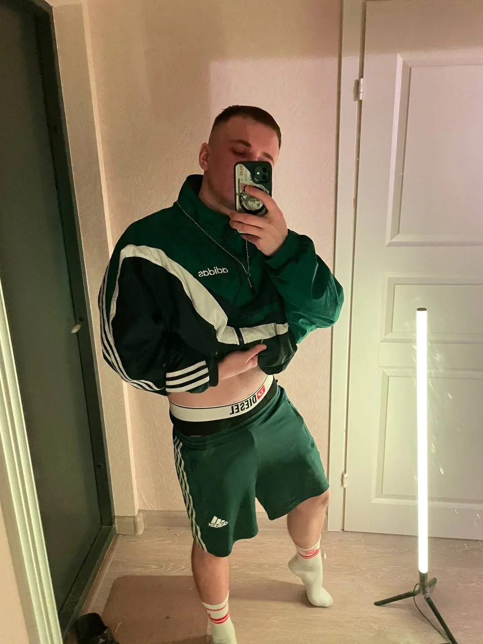 XXX Porn Photo of Nude Vers_gay 27