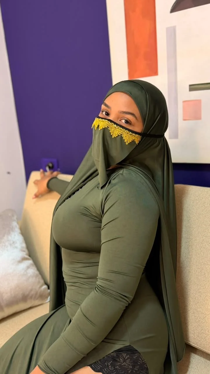 XXX Porn Photo of Nude zoe_samira 2