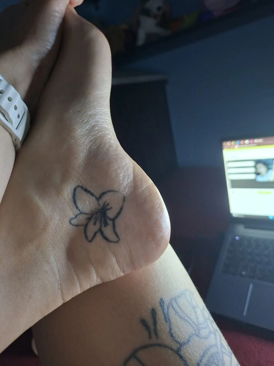 XXX Porn Photo of Nude Er_yes_ass 6
