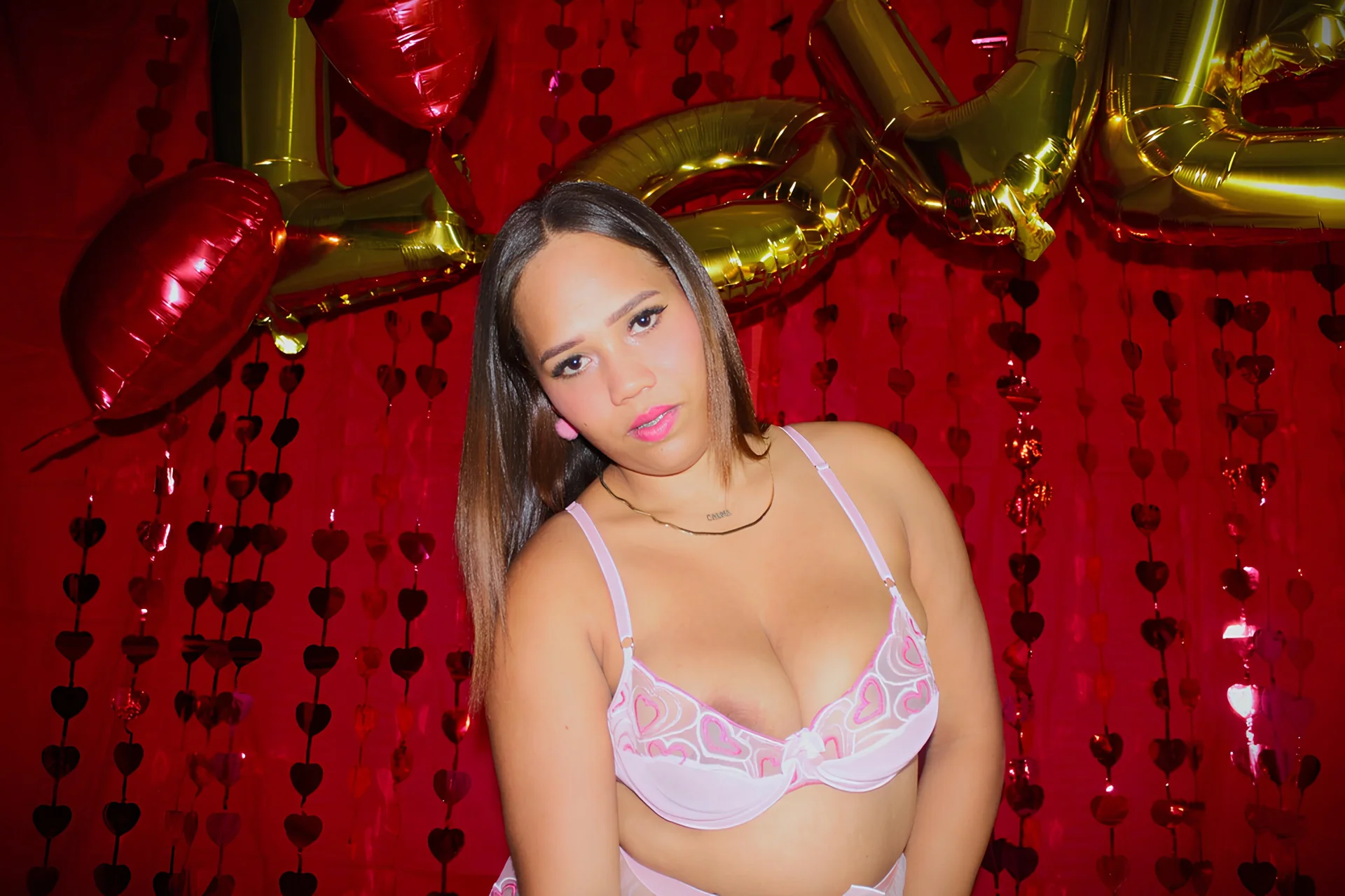 XXX Porn Photo of Nude BustyGlow 106