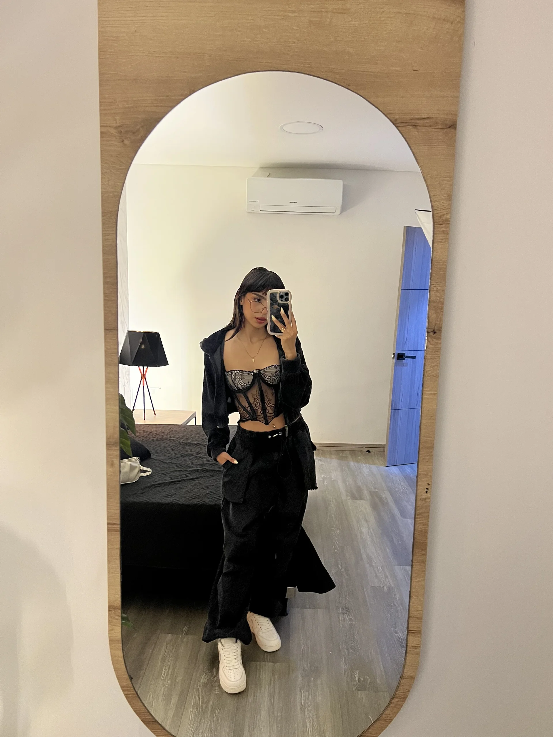 XXX Porn Photo of Nude ZaraLuuv 3