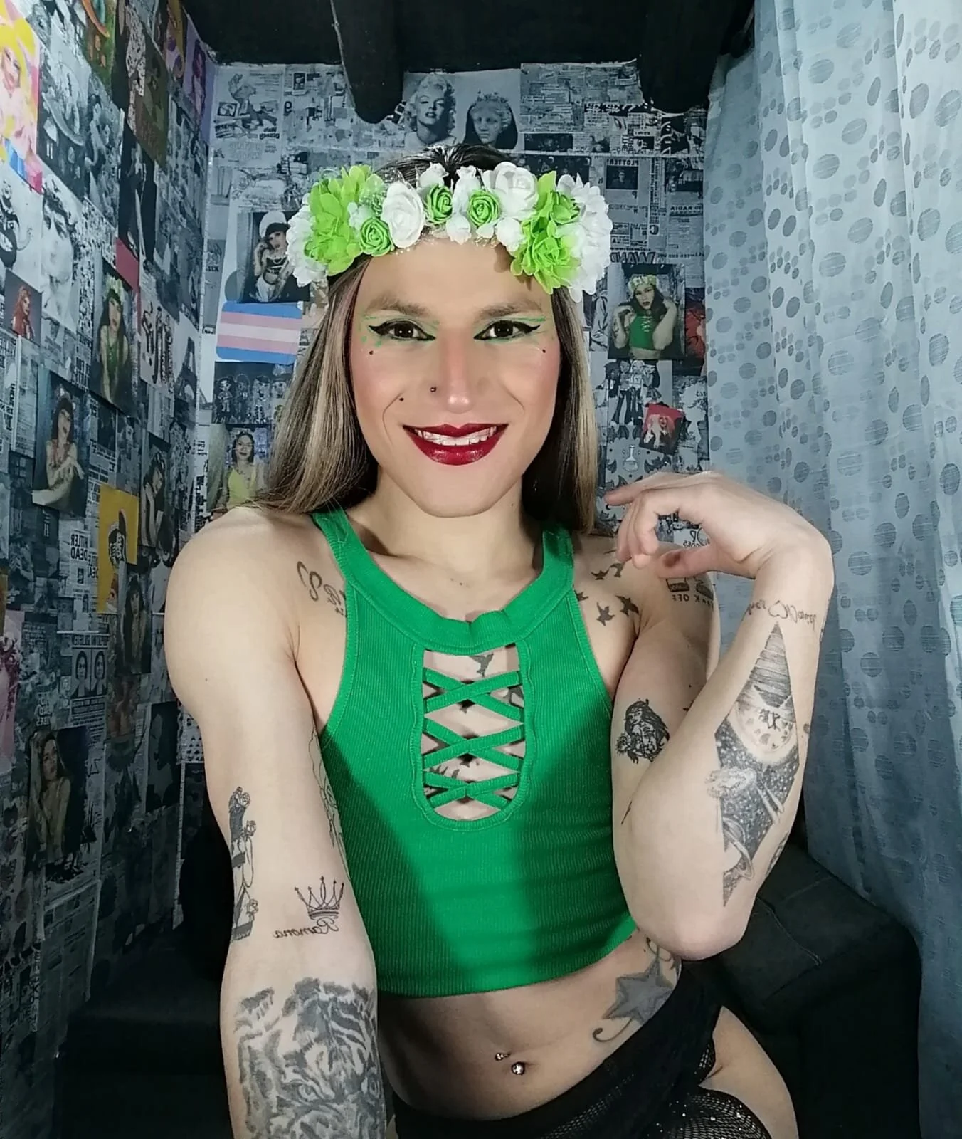 XXX Porn Photo of Nude queenramoona-hot 13