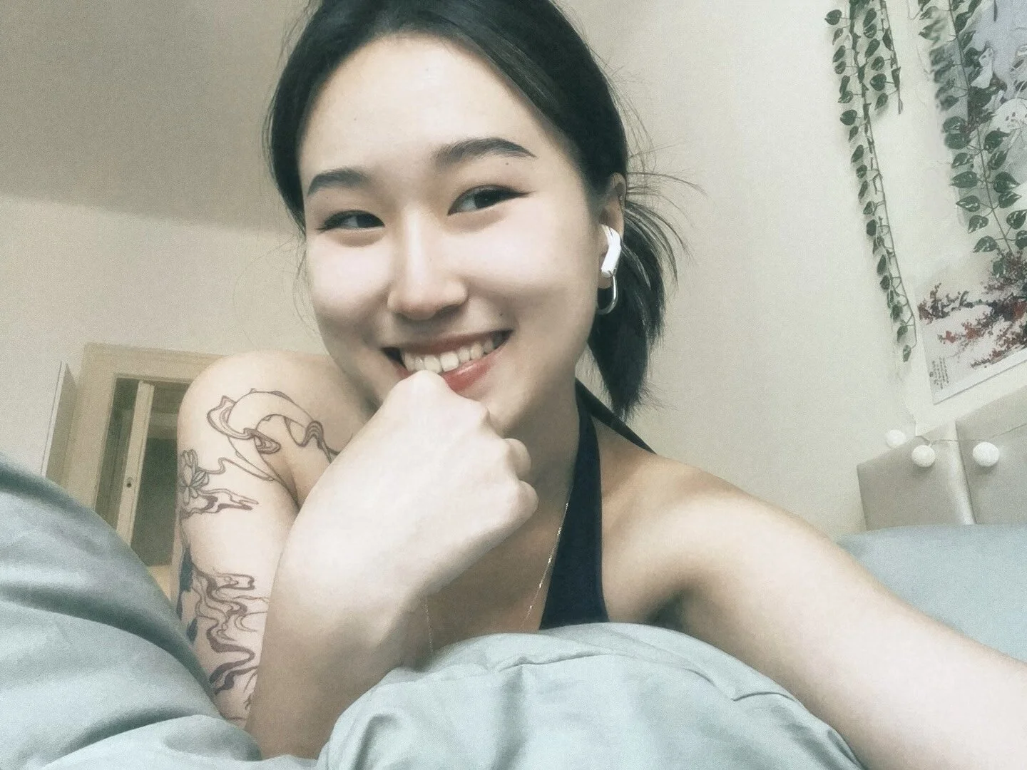 XXX Porn Photo of Nude yuna_k 12