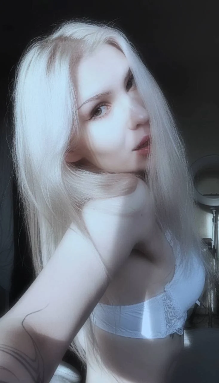 XXX Porn Photo of Nude mae_barbiee 14