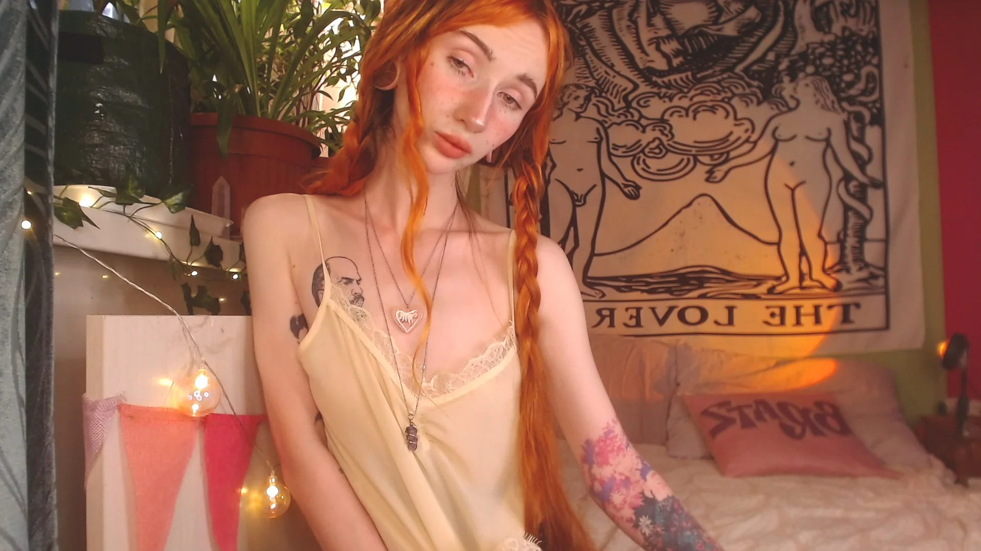 XXX Porn Photo of Nude Arwen-elf 29