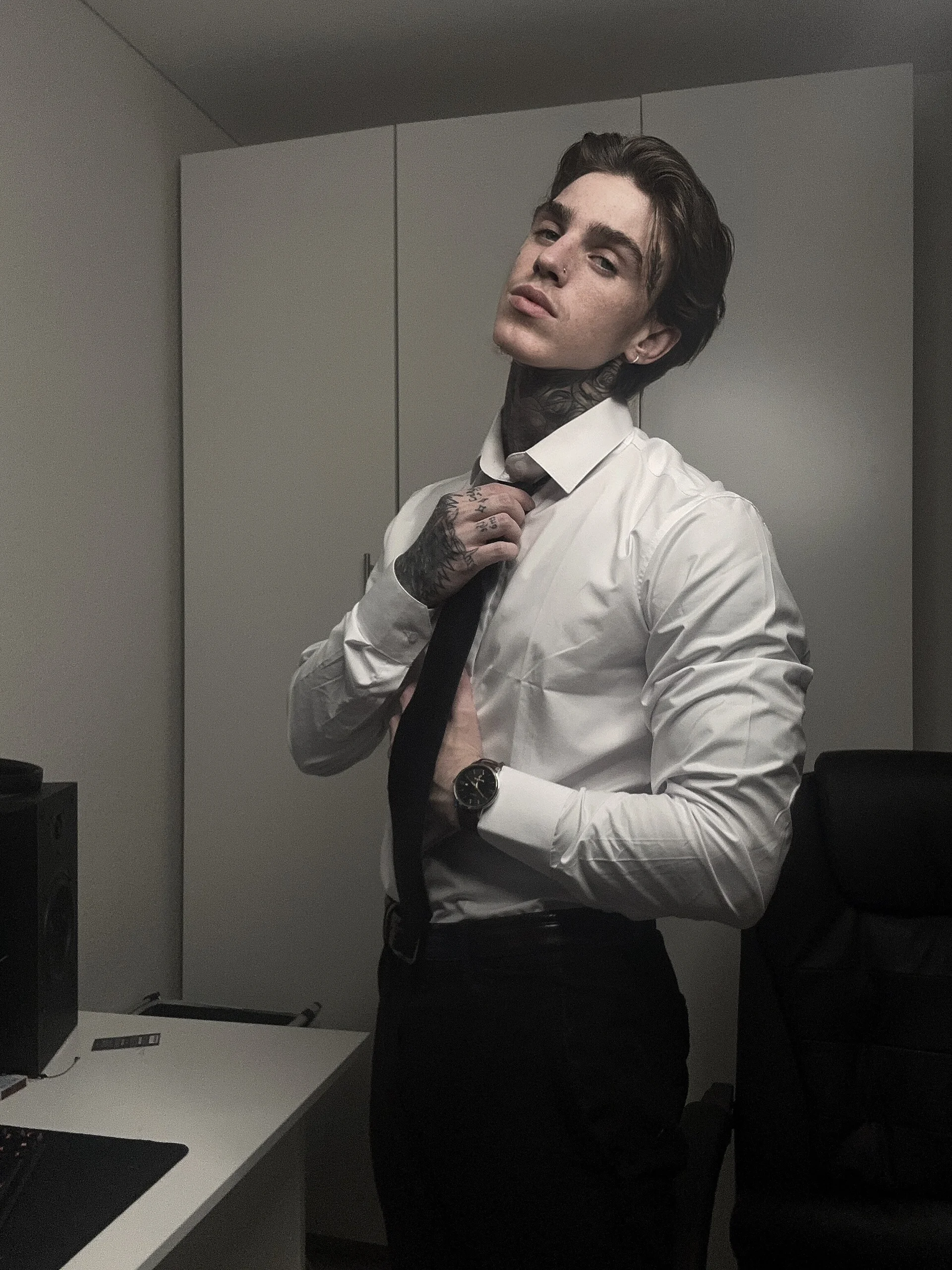 XXX Porn Photo of Nude selboy 1