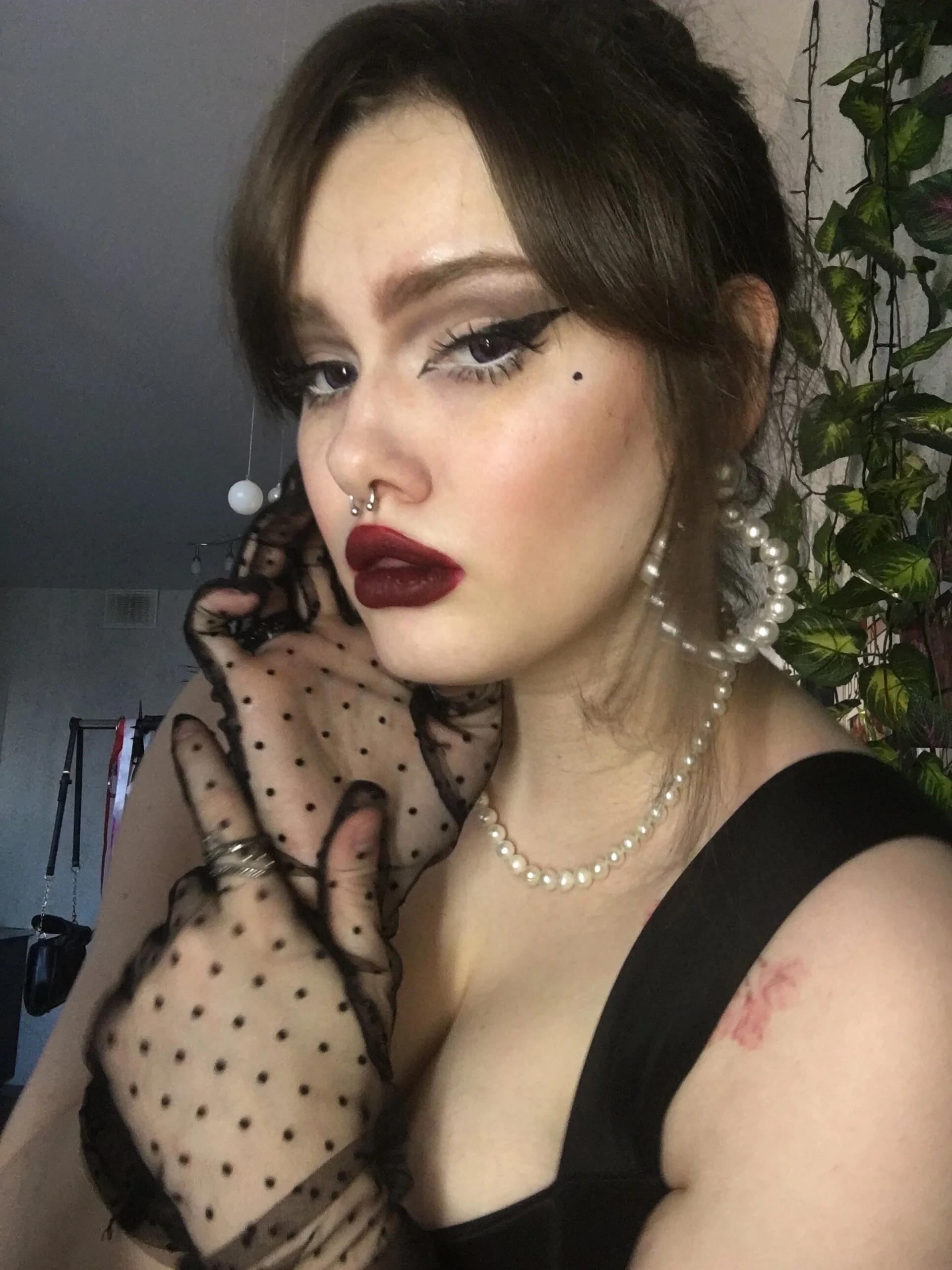 XXX Porn Photo of Nude strawberry_elfcat 1