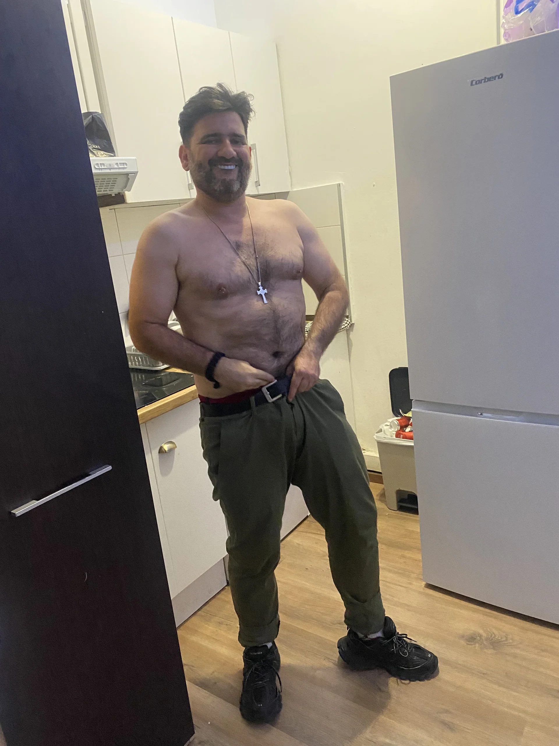 XXX Porn Photo of Nude Hairy_Dad86 16