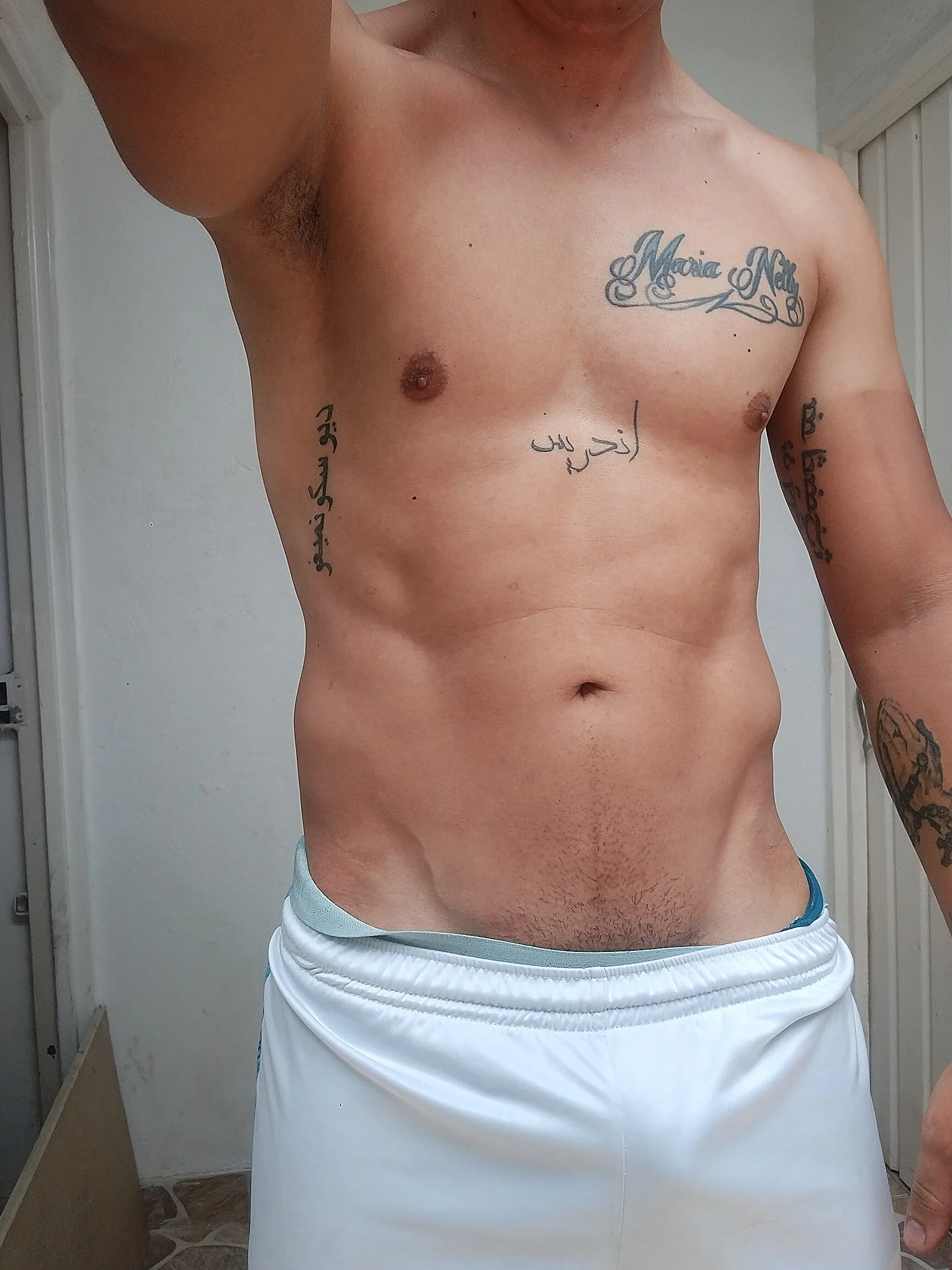XXX Porn Photo of Nude andresbigcock9 2