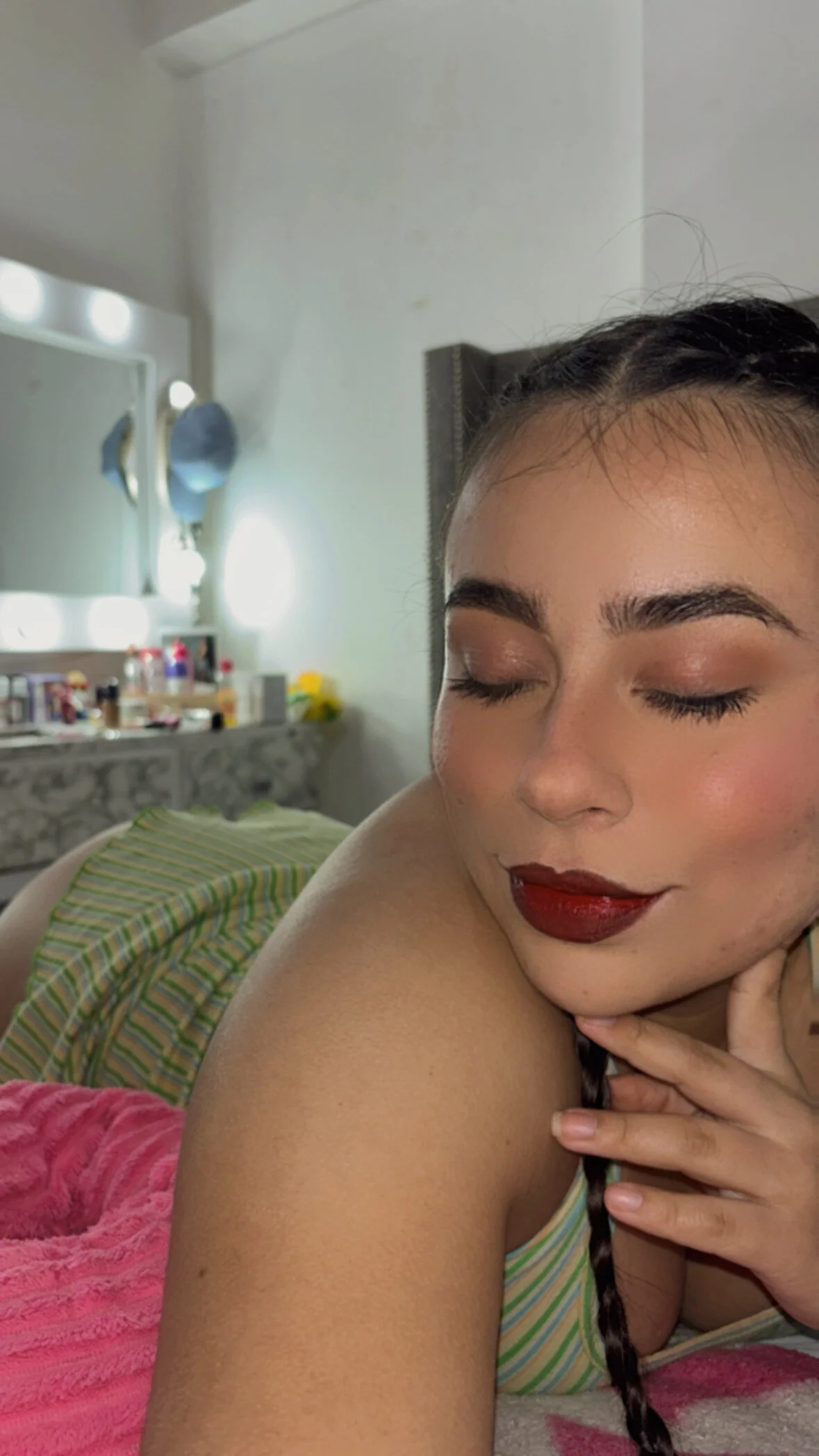 XXX Porn Photo of Nude Laura_Med 19