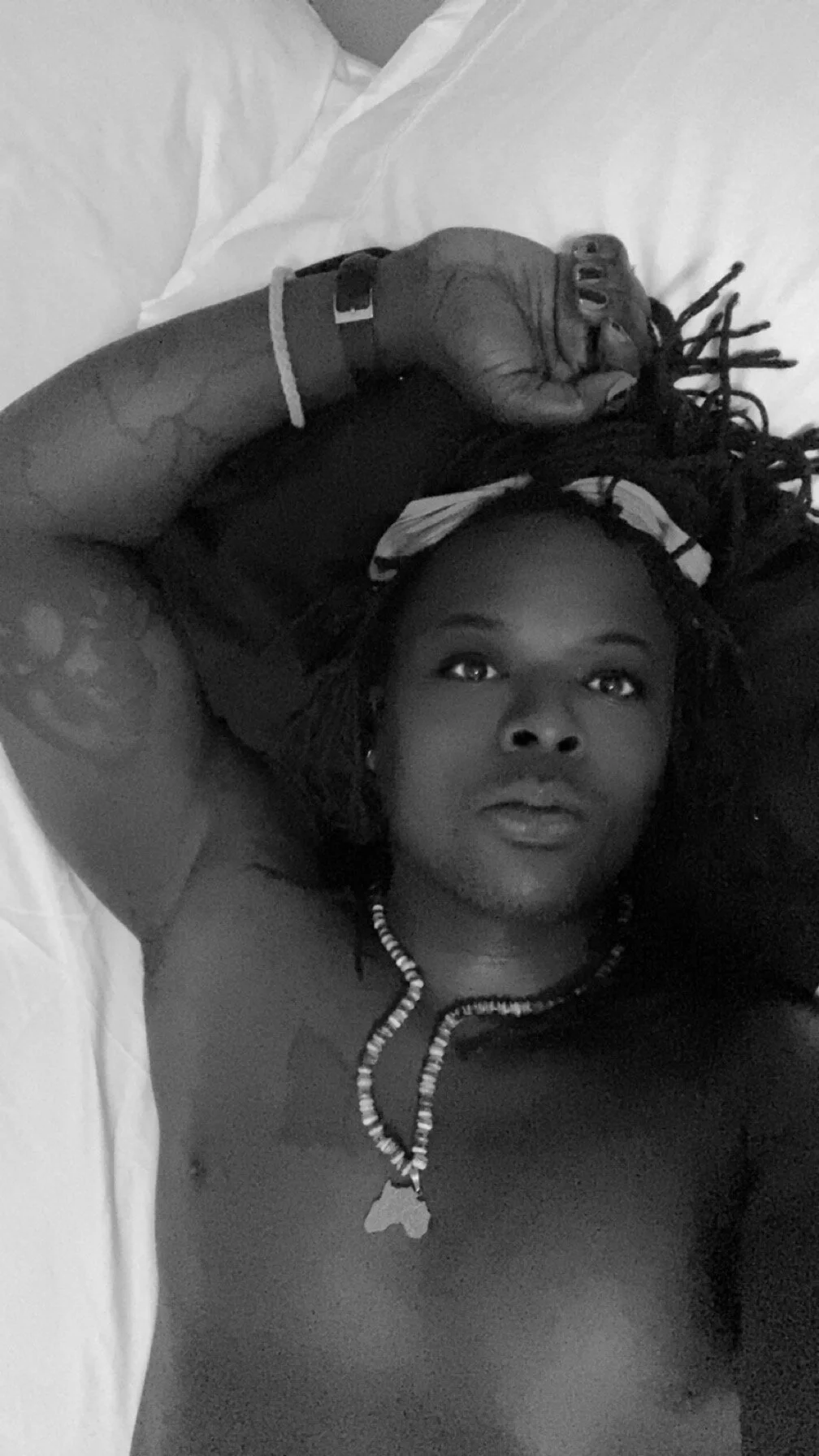 XXX Porn Photo of Nude Juicydeek 4