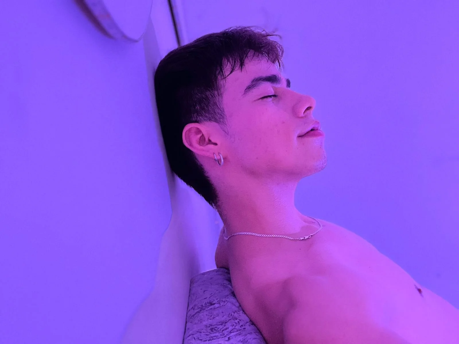 XXX Porn Photo of Nude Alejandro_karter18 21