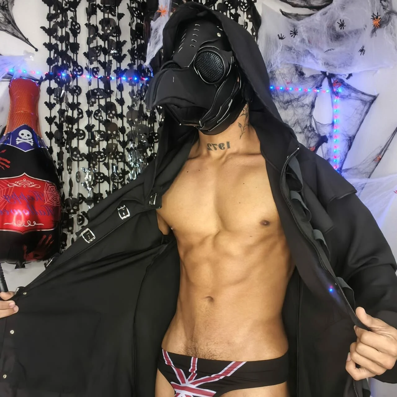 XXX Porn Photo of Nude Leonard_Price 51
