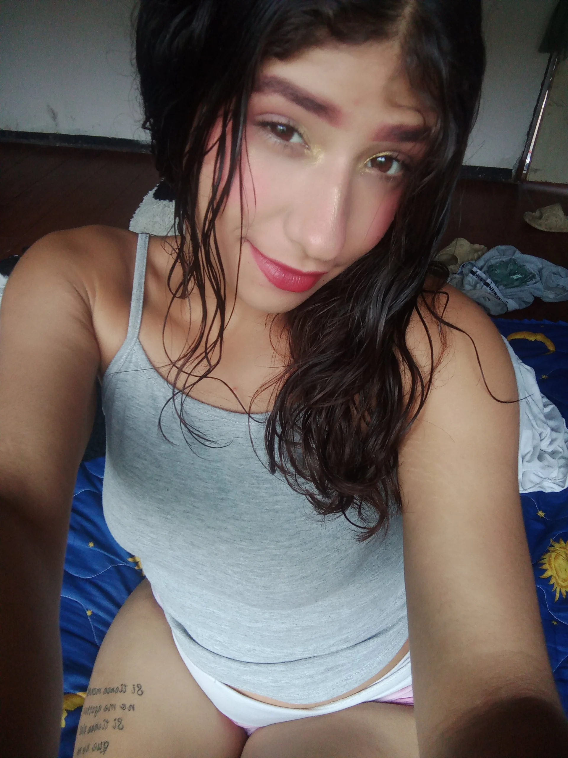 XXX Porn Photo of Nude yenihernandez_123 2