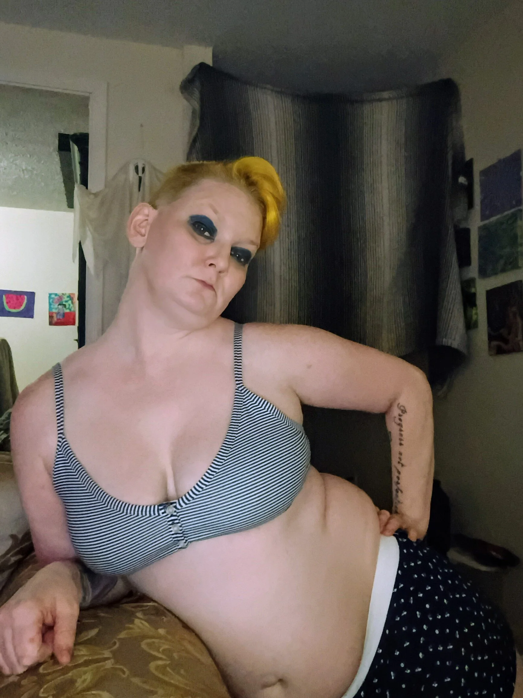 XXX Porn Photo of Nude Mellyjellygoddess420 1