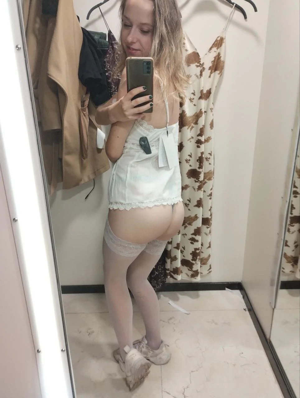 XXX Porn Photo of Nude Public_Katrisha 6