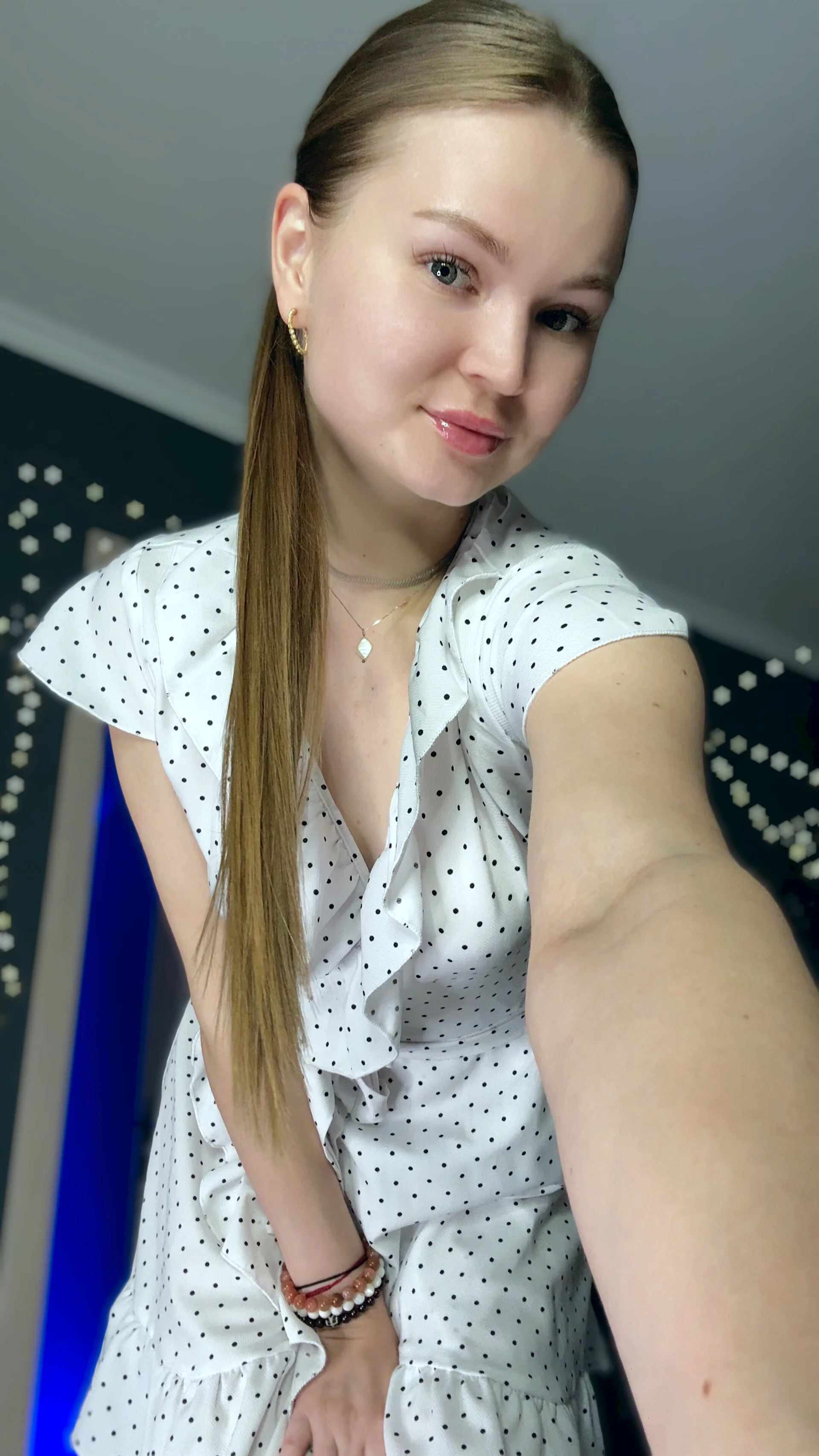 XXX Porn Photo of Nude NickiLike 25