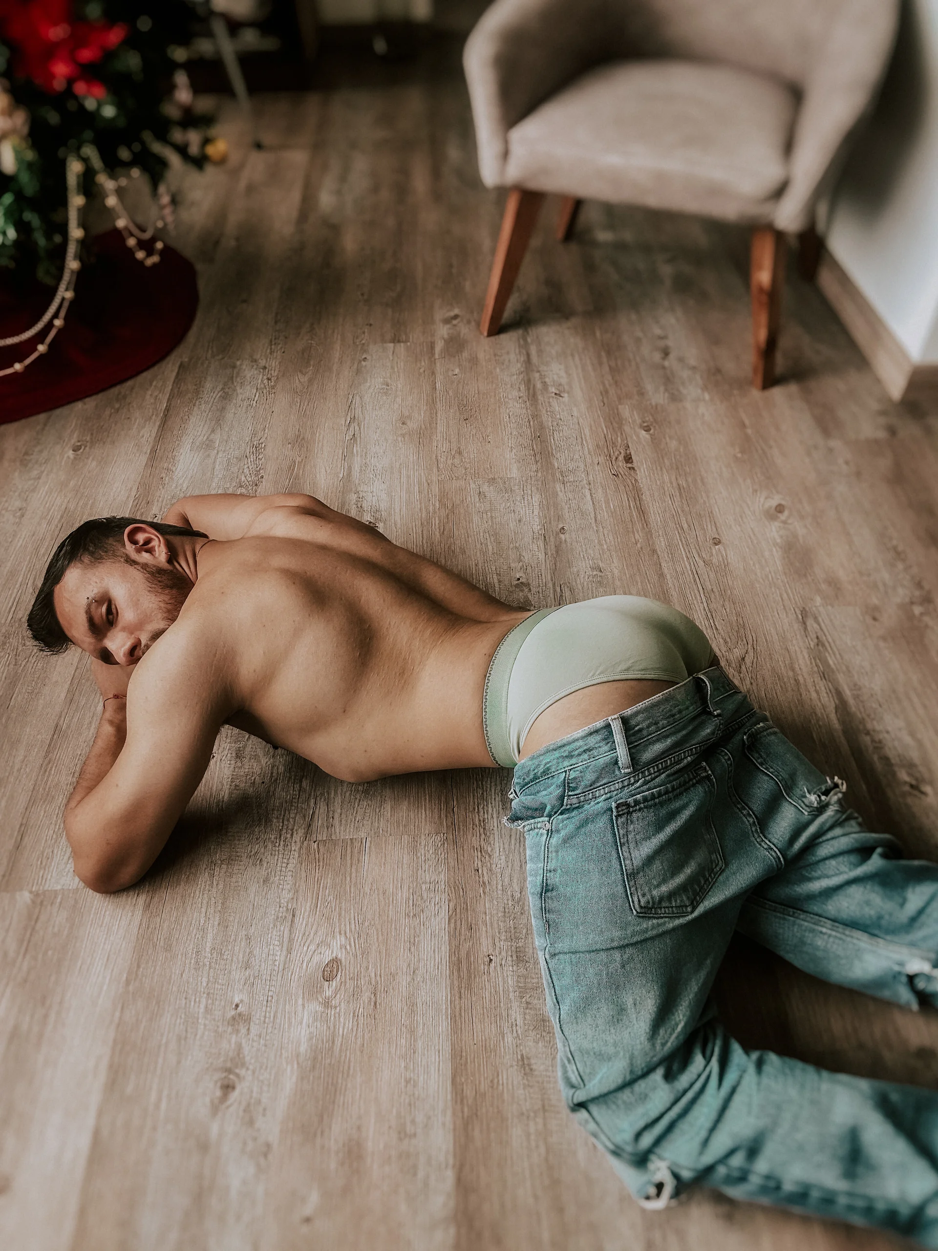 XXX Porn Photo of Nude Simon_Brown 10