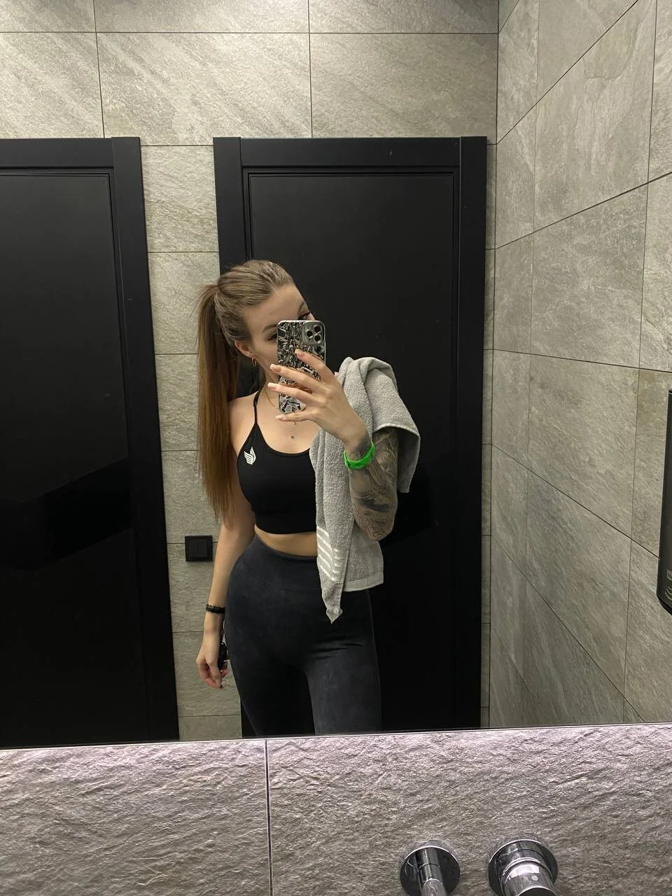 XXX Porn Photo of Nude Annaa_Banana 44