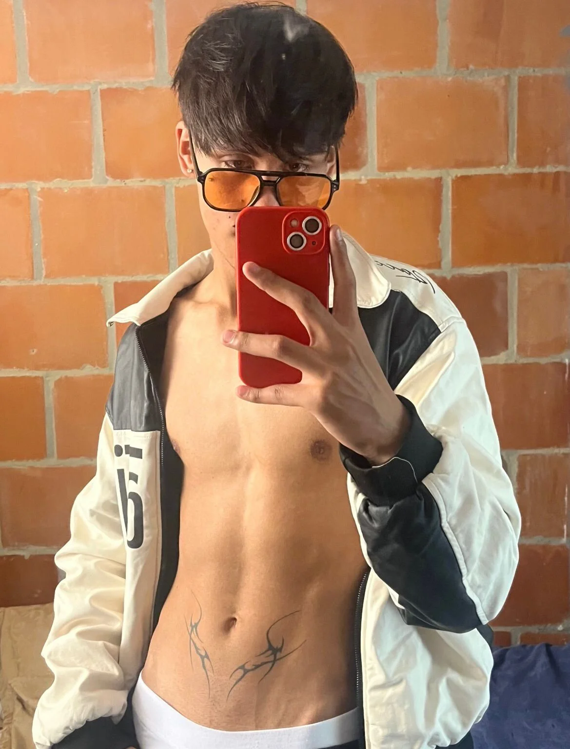 XXX Porn Photo of Nude ATLAS_TAY1 13