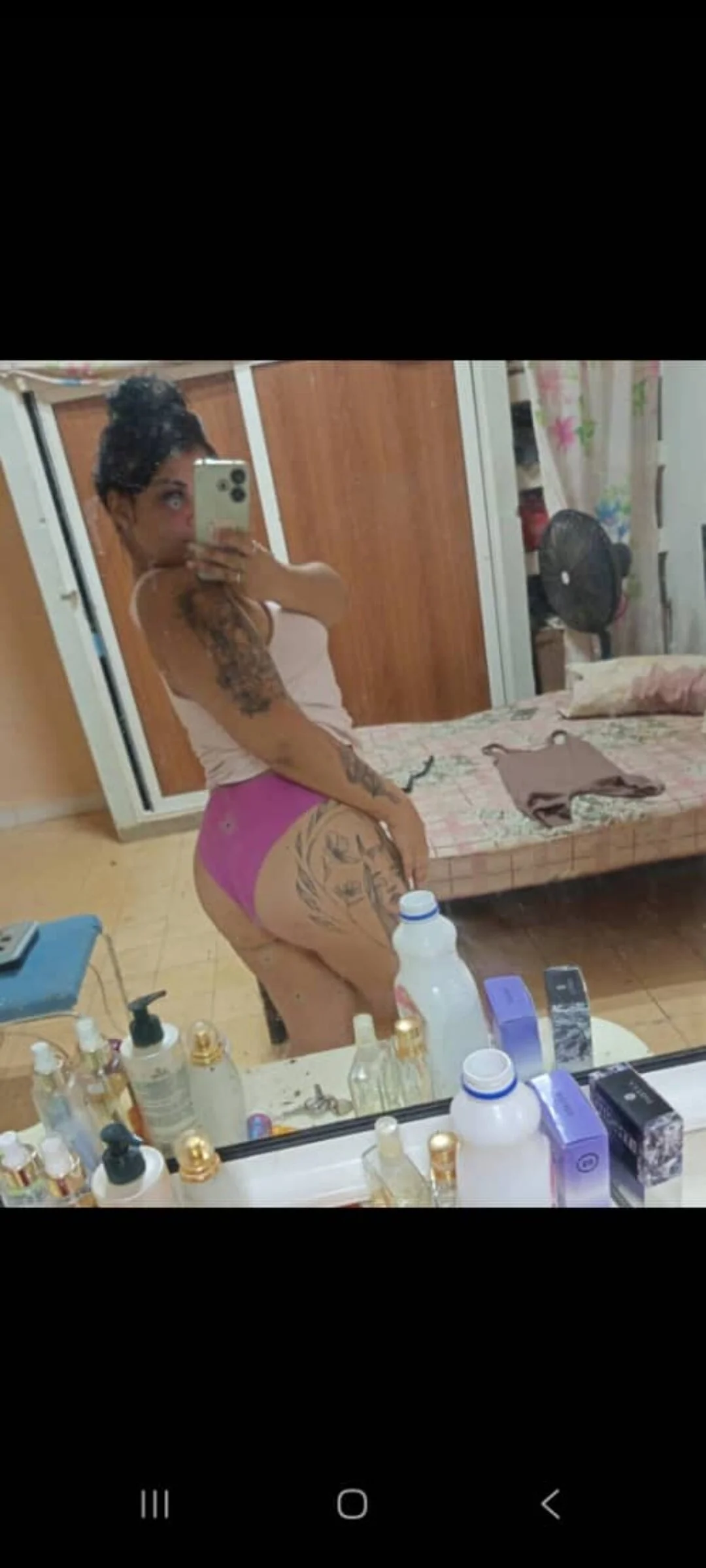 XXX Porn Photo of Nude HotCubaLinda 8