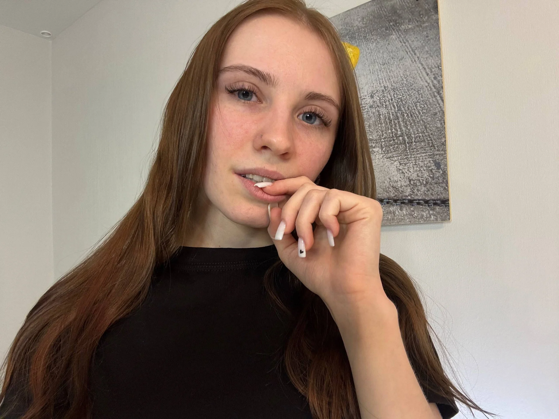 XXX Porn Photo of Nude ShawtyEmma 1