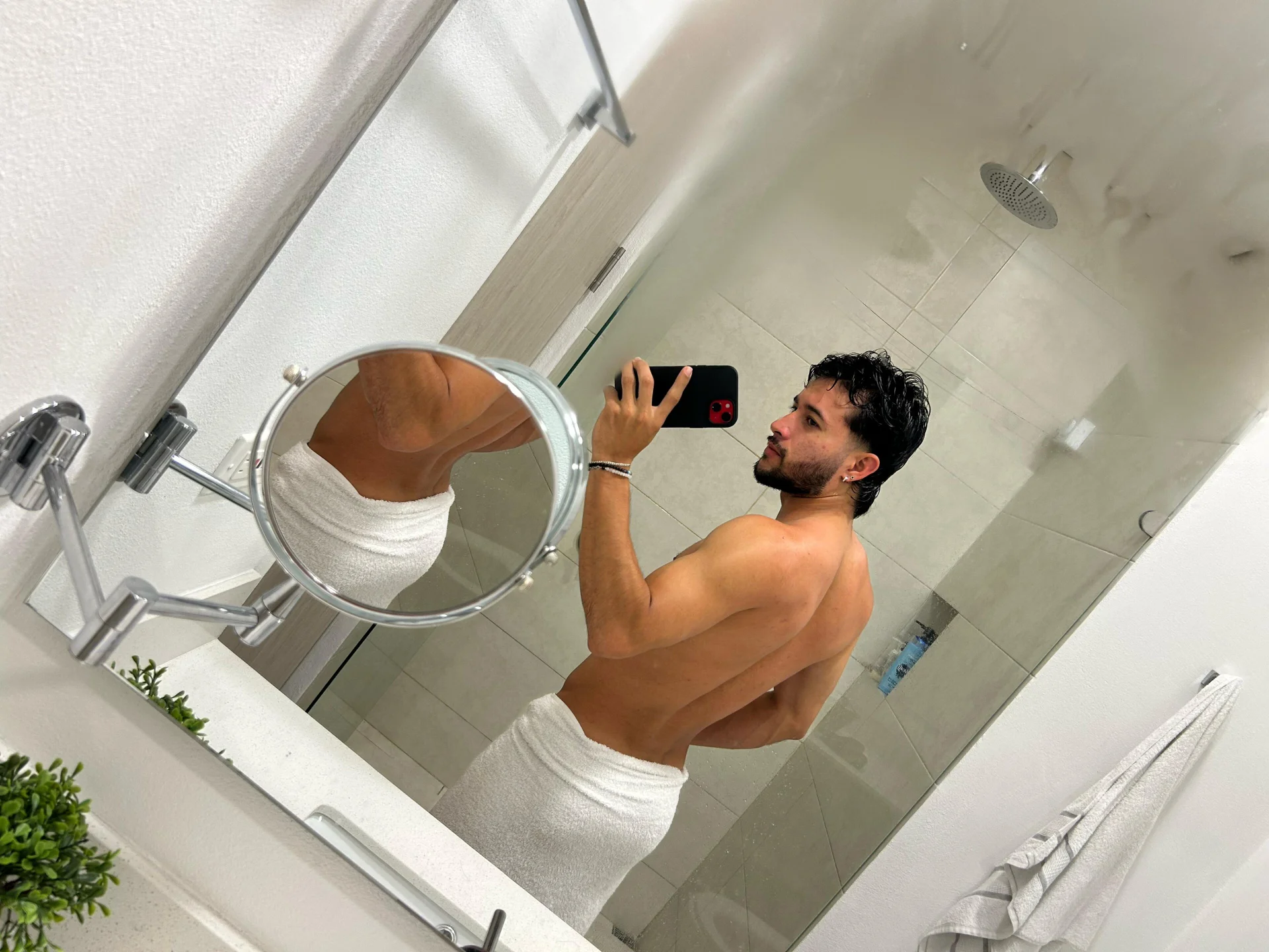 XXX Porn Photo of Nude Valentinoford 69