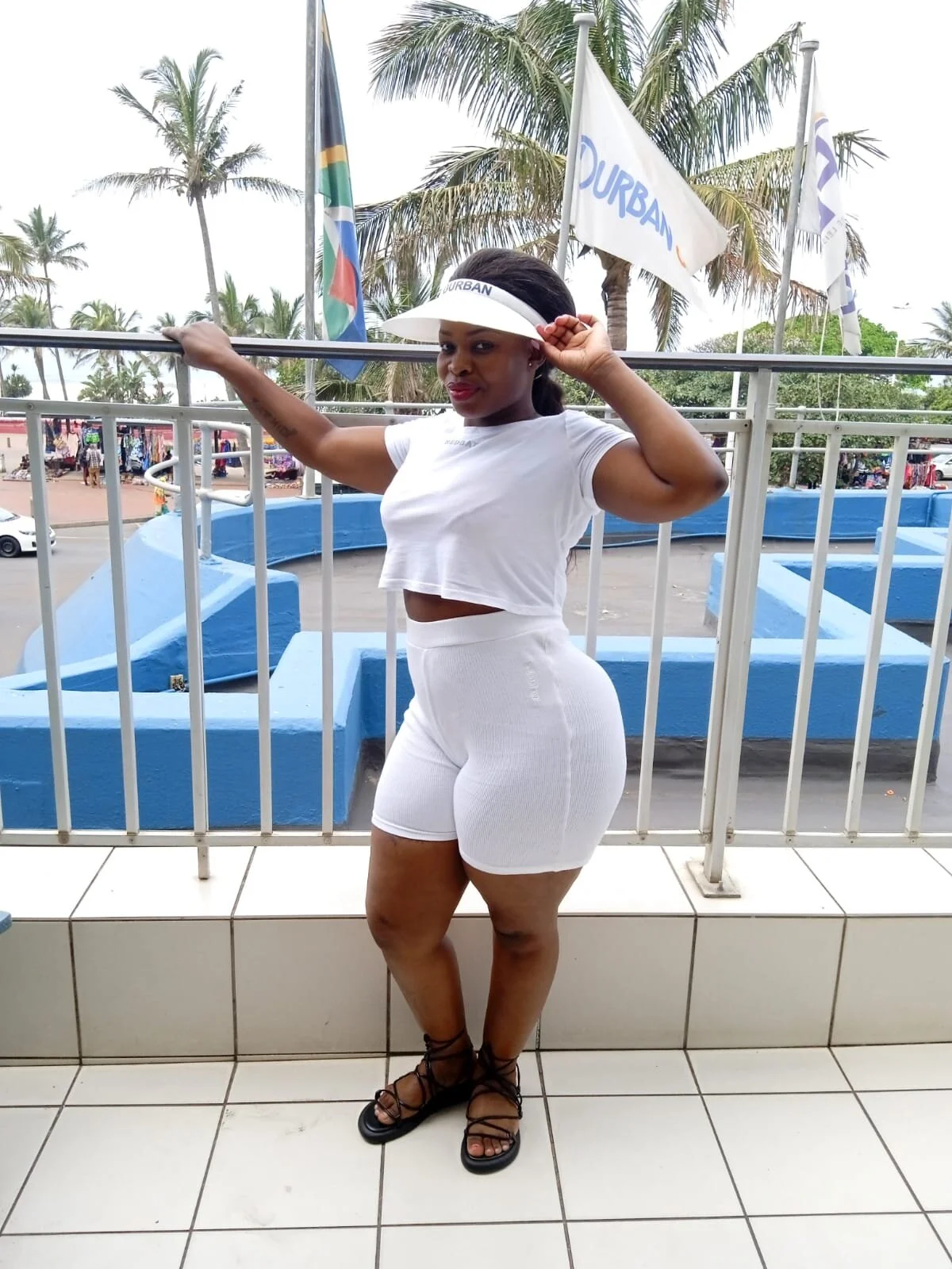 XXX Porn Photo of Nude curvybigAssxx 1