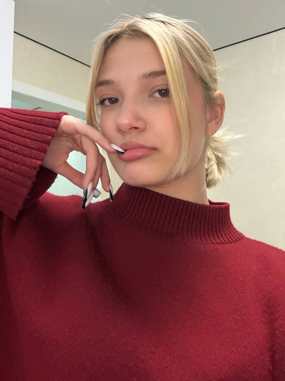 XXX Porn Photo of Nude Carolini_i 12