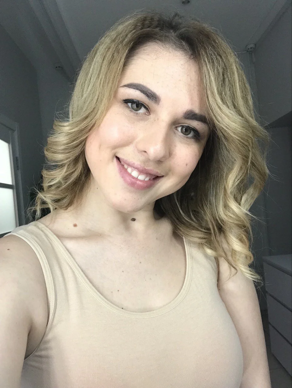 XXX Porn Photo of Nude ArishkaLulu 7